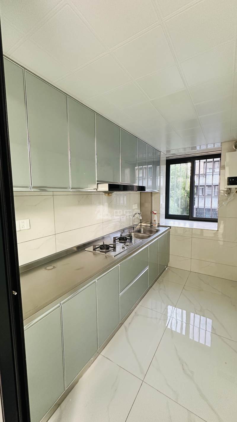 新泾苑14928630周边环境图3