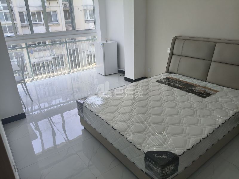 星鸿佳苑14938084卧室图0