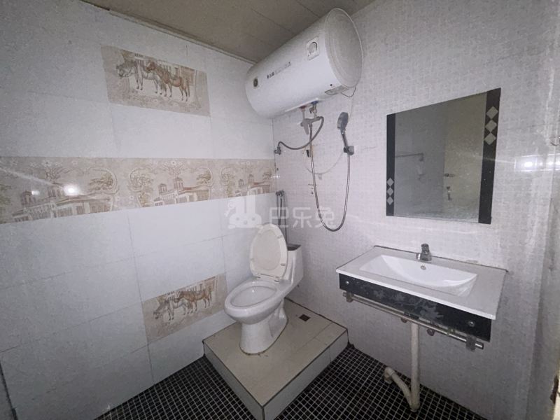 梅苑里14956480卫生间图5