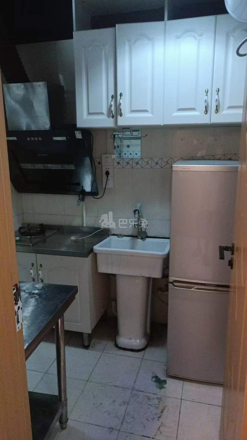 三里亭东苑14960228周边环境图3