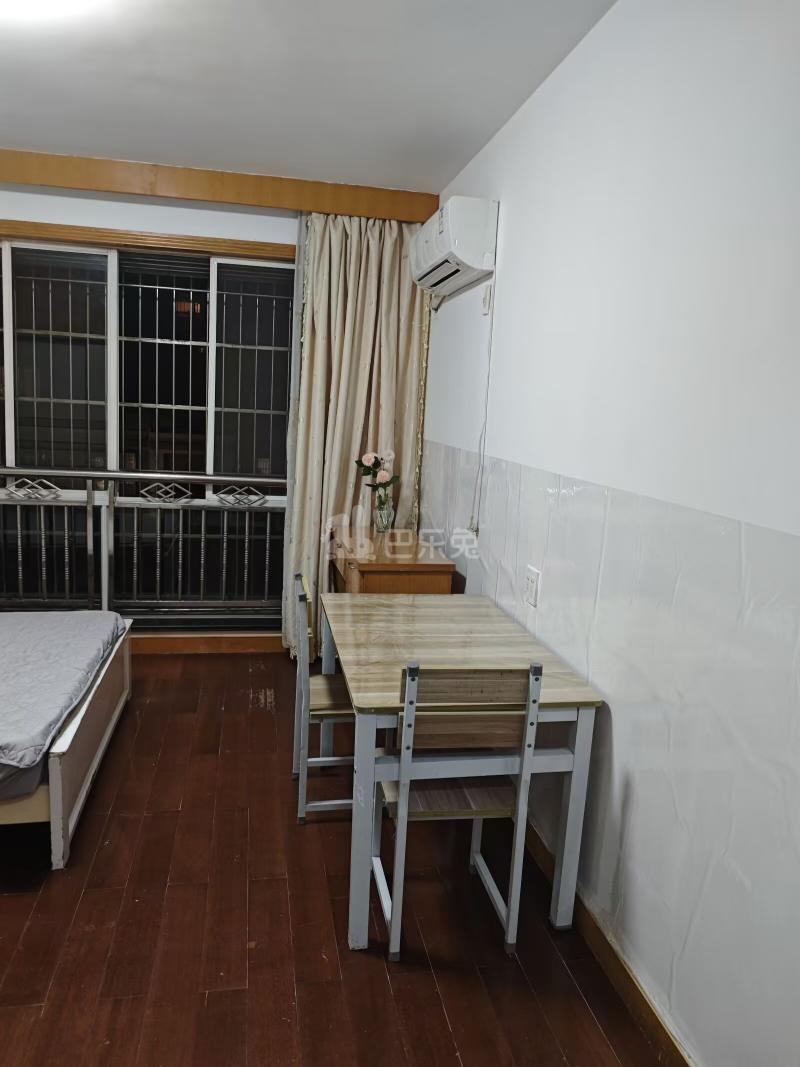 三里亭东苑14960228周边环境图8