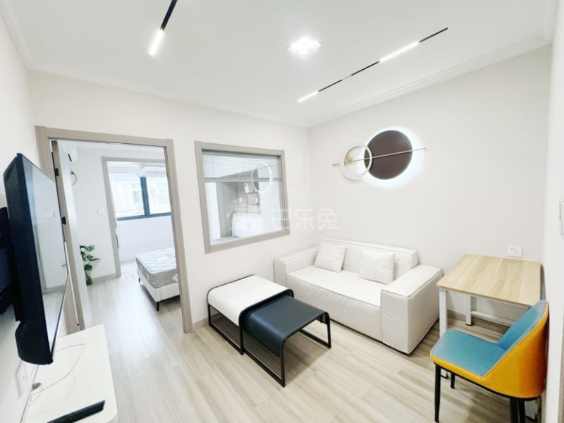 西藏北路853弄小区14968103客厅图3