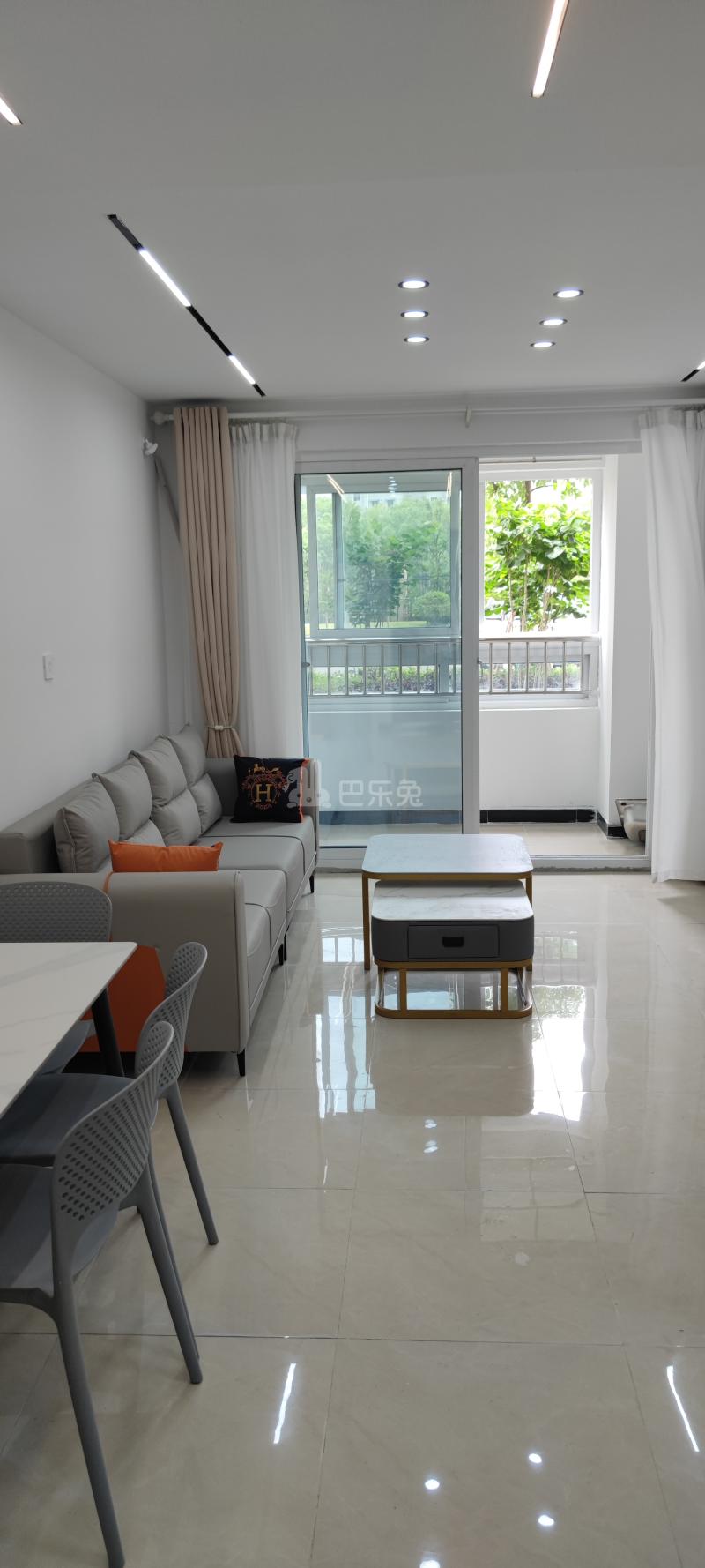 嘉荷景庭14991710客厅图4