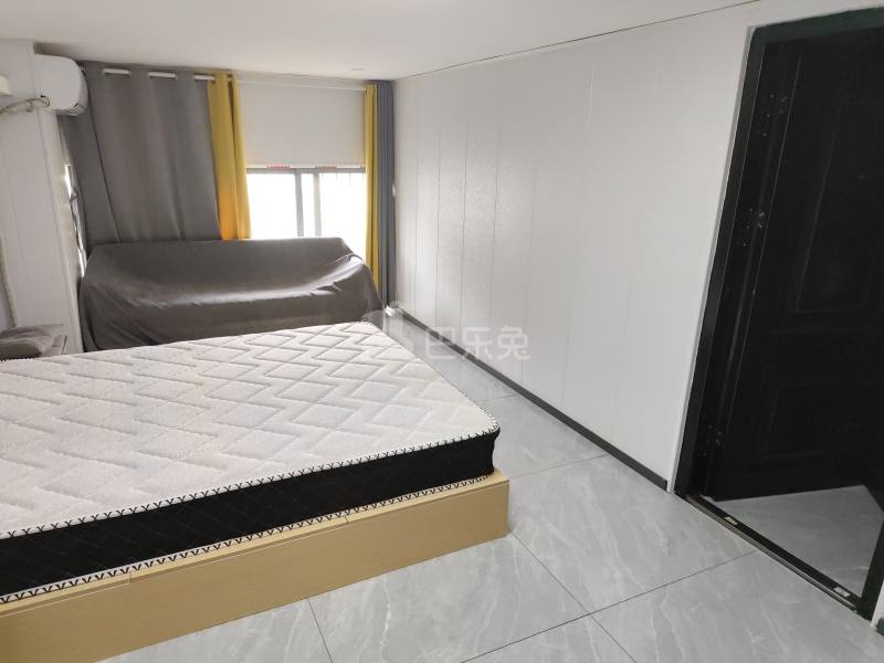 绿地卡米（嘉域生活中心）14992682卧室图1