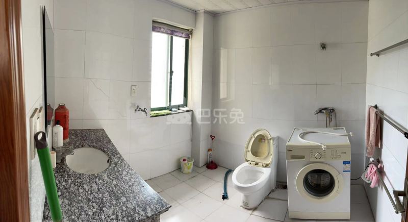 石马小区14993336卫生间图2