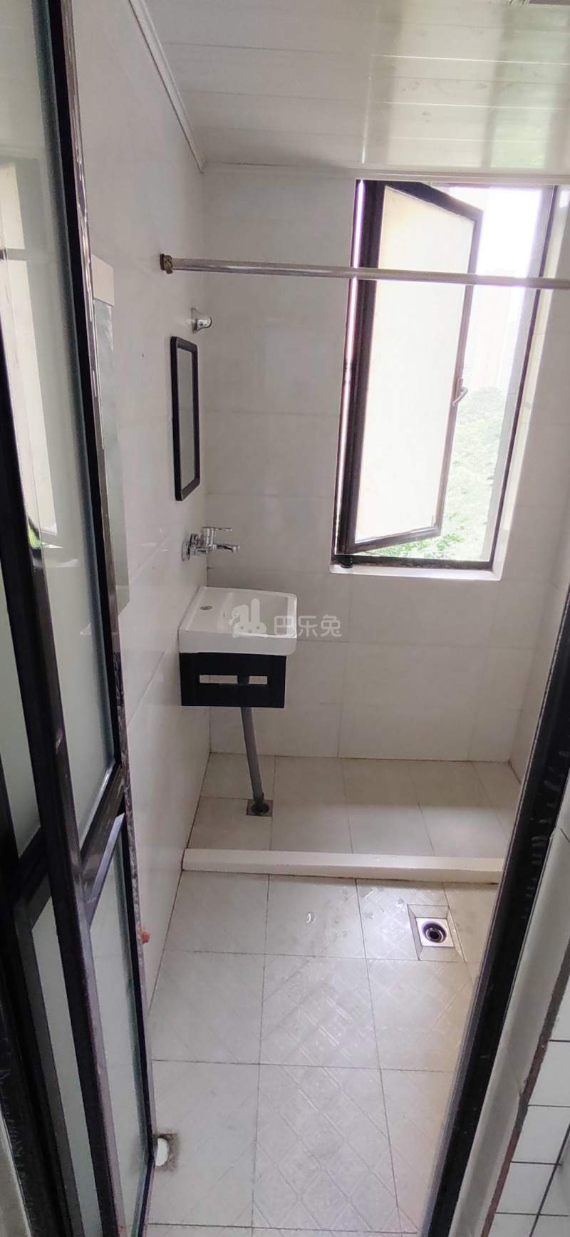 水韵康桥康盛苑15000511卫生间图4