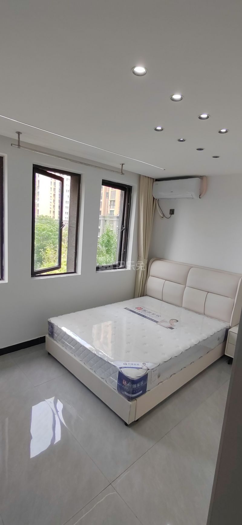 水韵康桥康盛苑15000512卧室图1