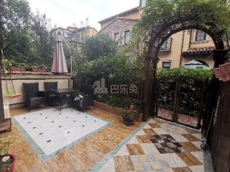 龙湖好望山15006143卧室图12