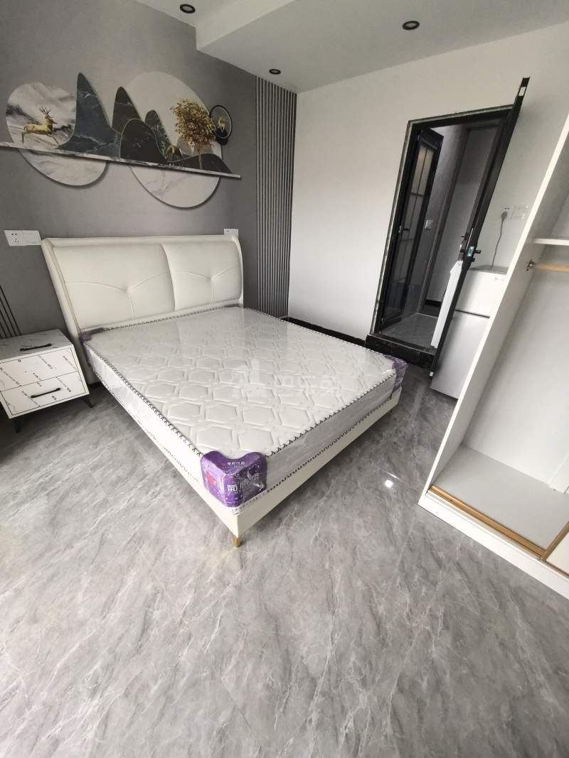 繁荣苑南区（沪亭南路290弄1-290号）15009525卧室图1