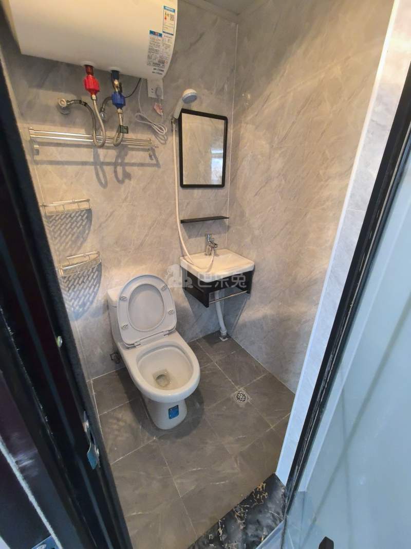 繁荣苑南区（沪亭南路290弄1-290号）15009525卫生间图5