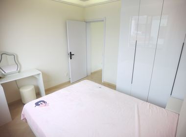 智华苑 1室1厅1卫