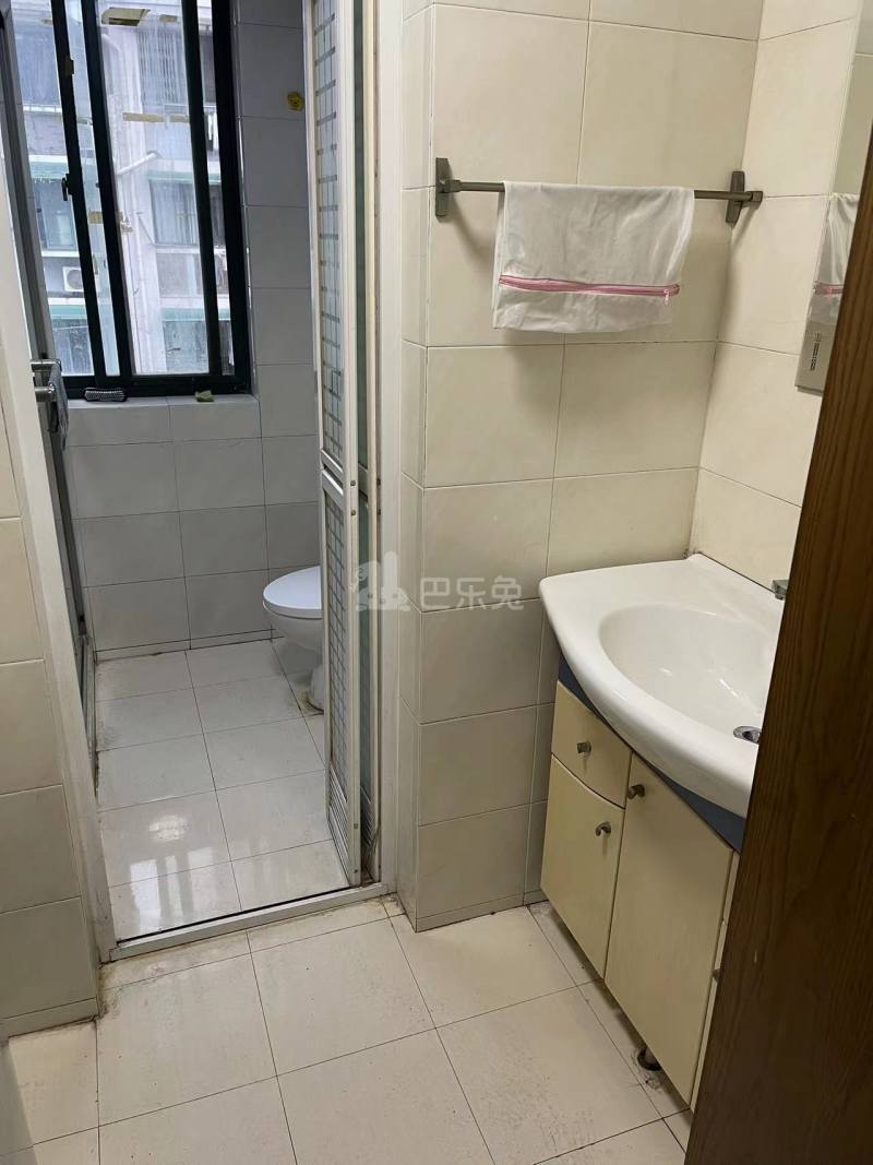 华景北苑15033411卫生间图4