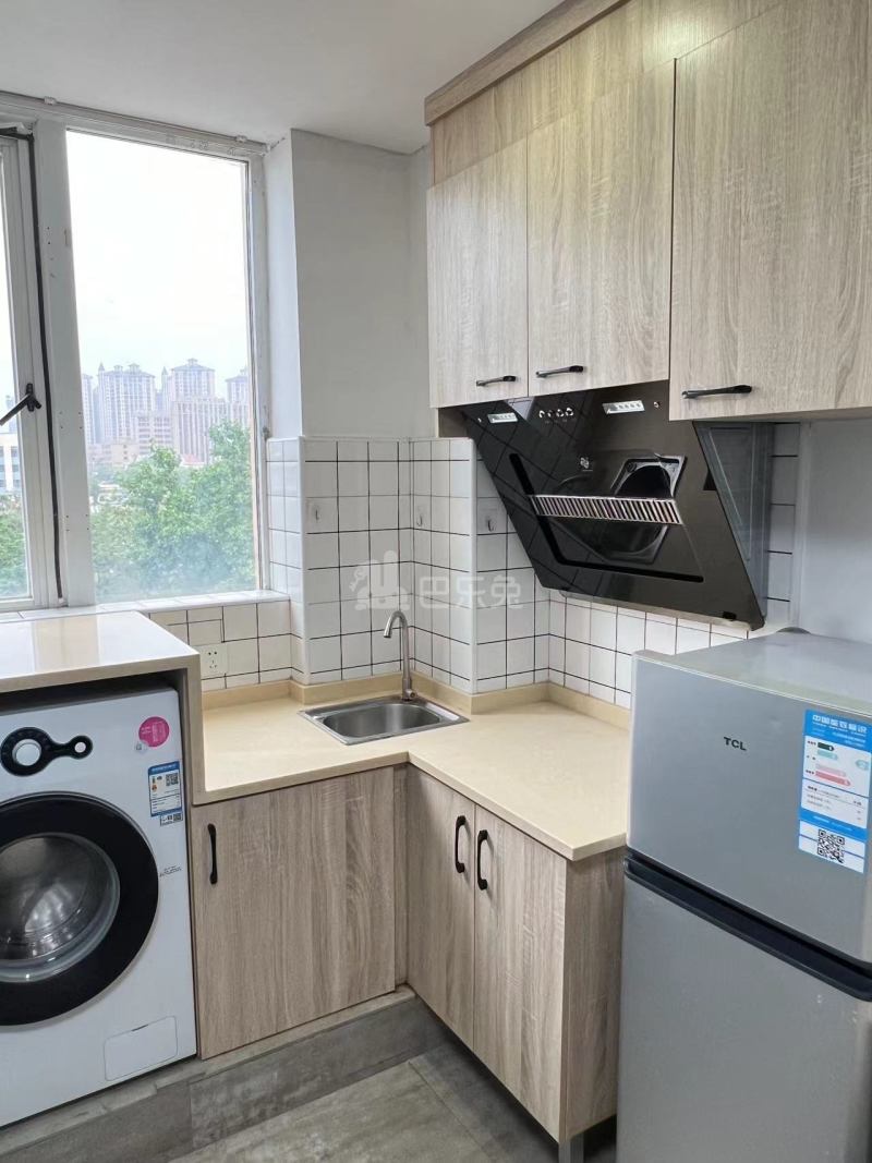 鑫佳青年公寓15033802周边环境图3