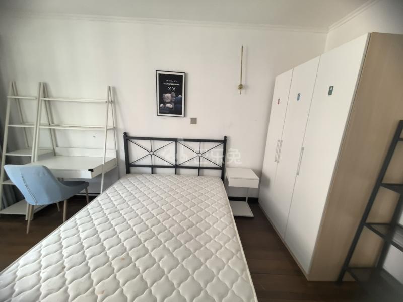 西环三村（莘潭路590弄）15034066卧室图2