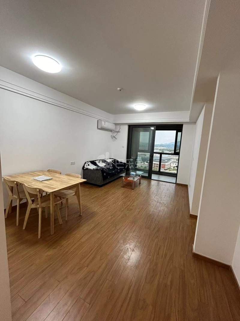 融创森与海之城15034759卧室图2