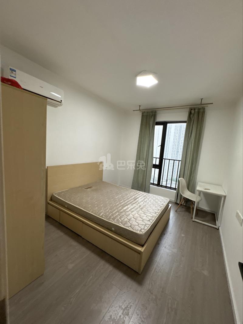 德信东望府15036394卧室图1