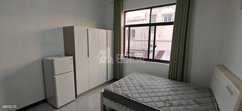 宝山区罗泾镇肖泾村长春村宅36号15050900卧室图1