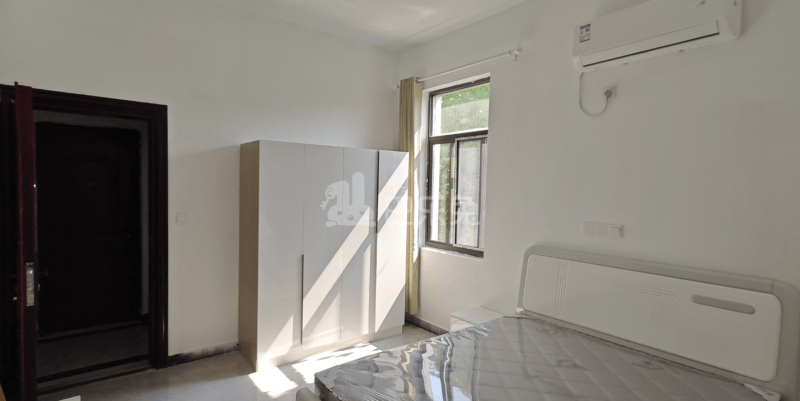 宝山区罗泾镇肖泾村长春村宅36号15050903卧室图2