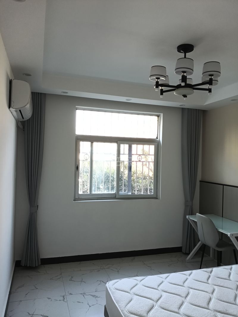 江川一村（开江二路78弄）15074333卧室窗户图23