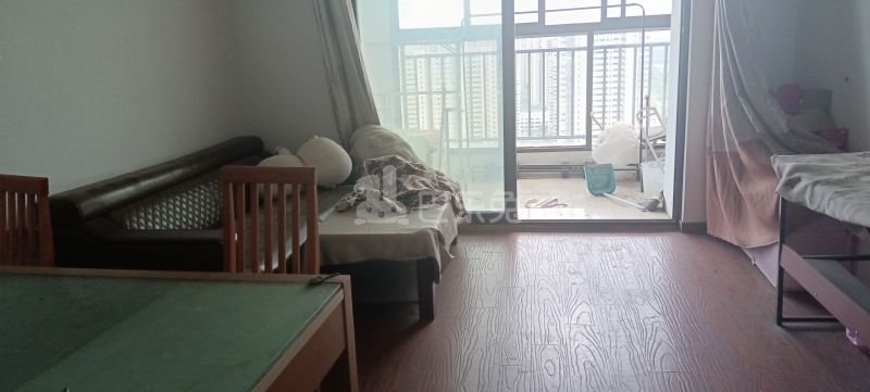 香逸尚城花园7734207客厅图5