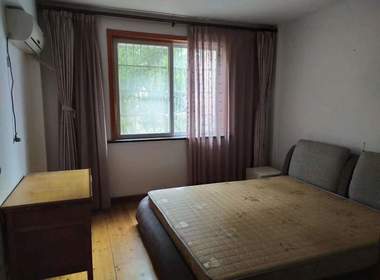 名都雅苑 3室0厅0卫