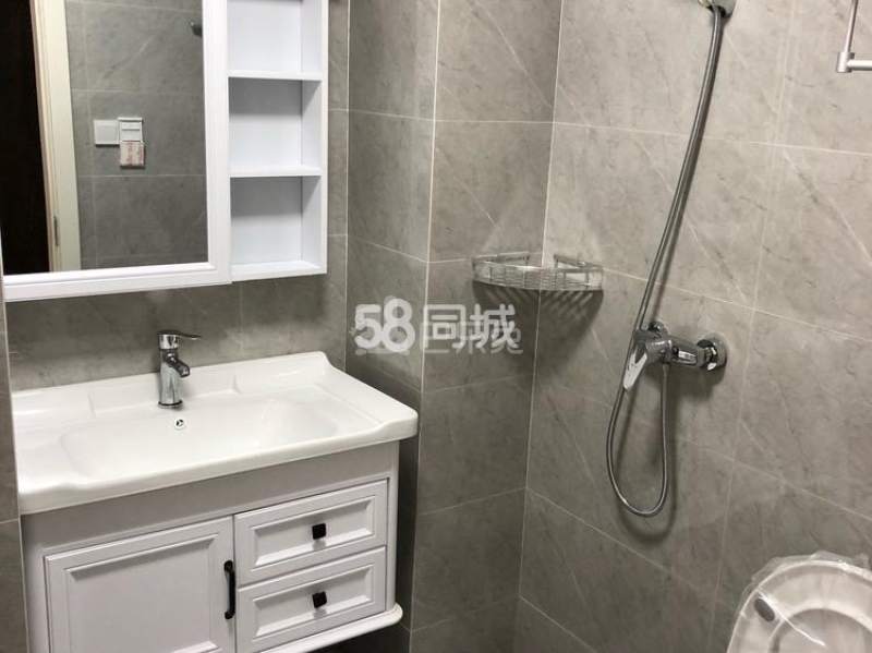 春江香樟苑15102743卧室图0