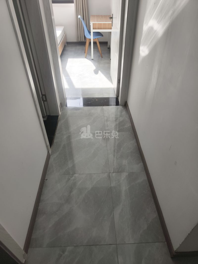 泗泾新苑西区15110181客厅图4