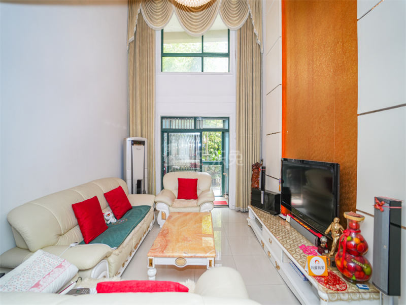 锦绣华庭15122220客厅图1