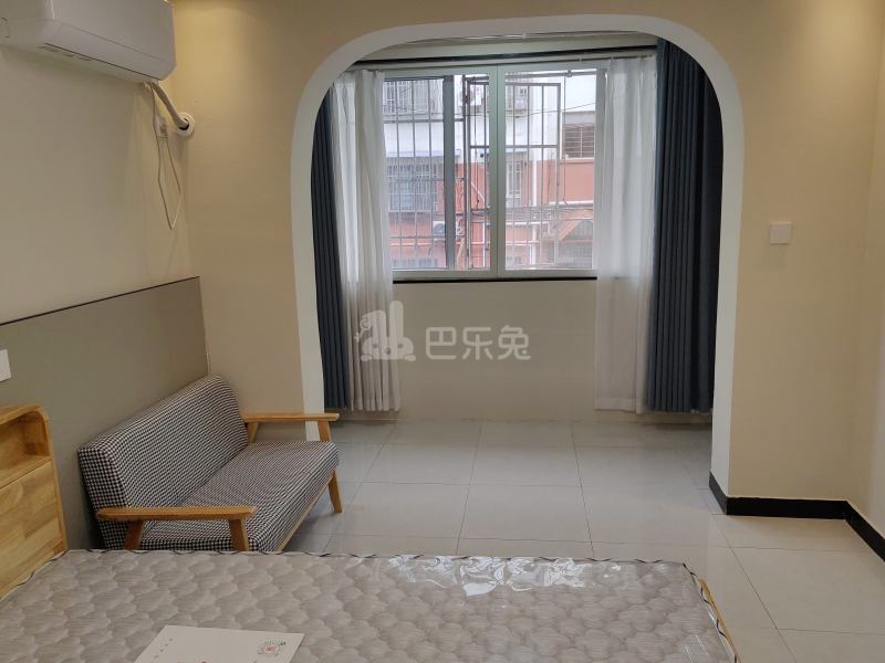 江桥二村三街坊15135797卧室图0