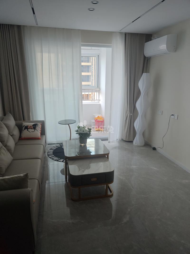 嘉荷景庭15138876客厅图12