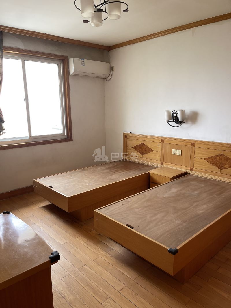 信鸿花园北区15141570卧室图4