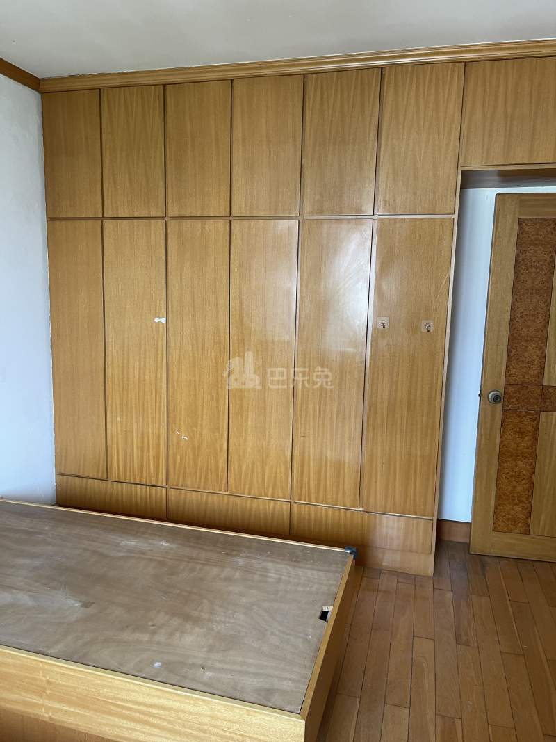 信鸿花园北区15141570卧室图8