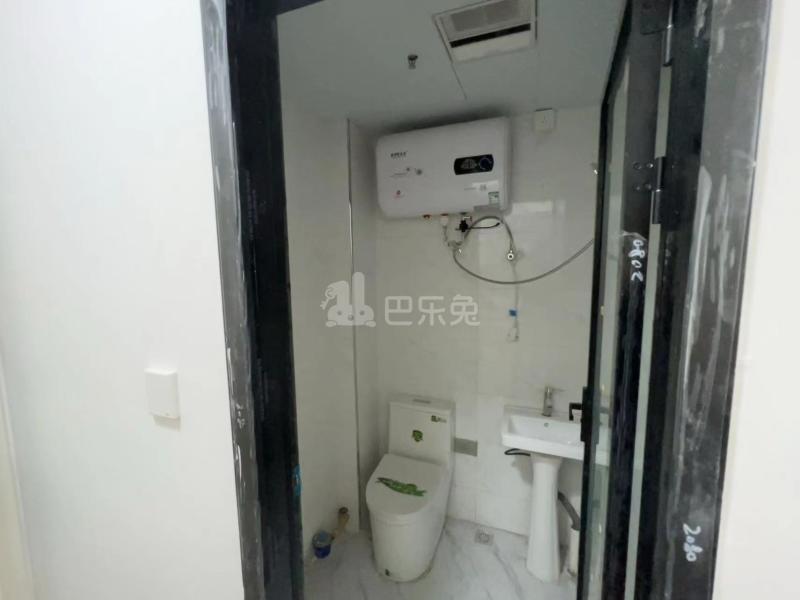 唐家沙小区（平型关路305弄）15152263卫生间图4