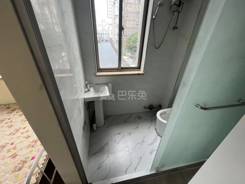 唐家沙小区（平型关路305弄）15152281卫生间图5