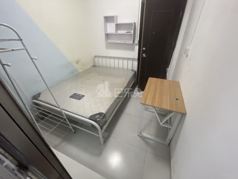 恒立心海湾花园（依云伴山）15162171卧室图3