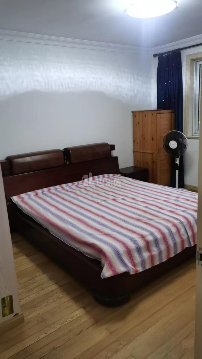 东林路322号15185744卧室图4