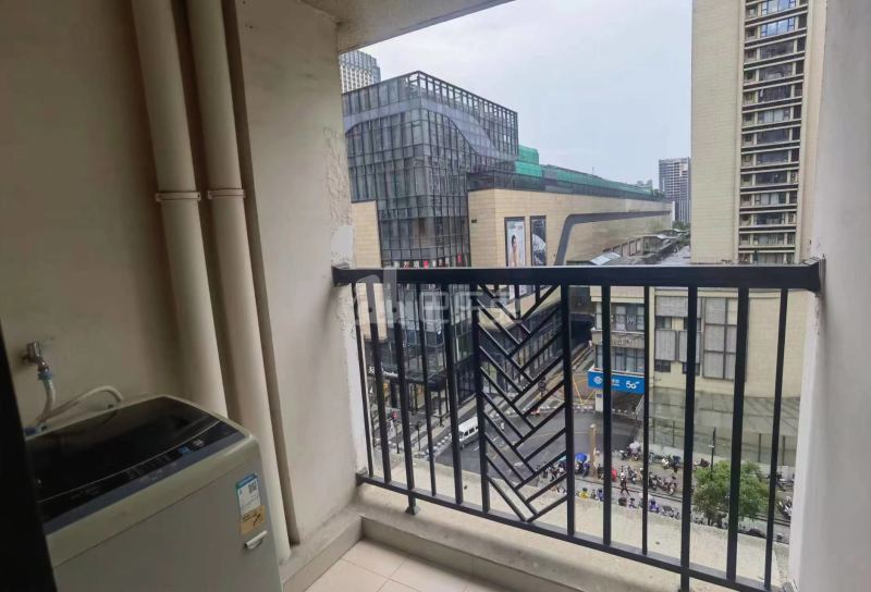 龙湖滟澜山二期澜轩15186456周边环境图13