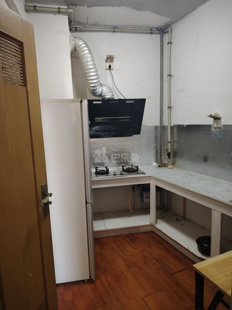 鑫苑国际城市花园15186710卧室图2