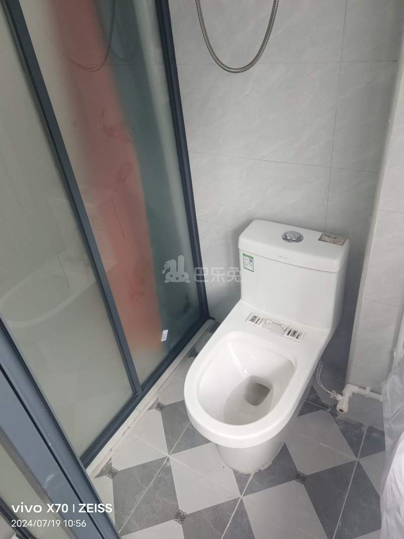 凯丽花园15195359卫生间图8