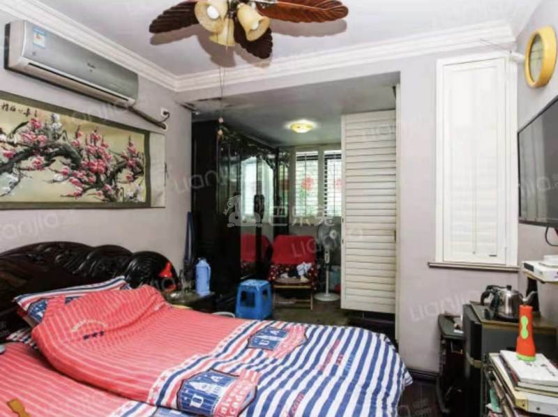 绿地蔷薇九里别墅15196716卧室图2