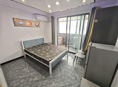 华泾绿苑 3室1厅2卫