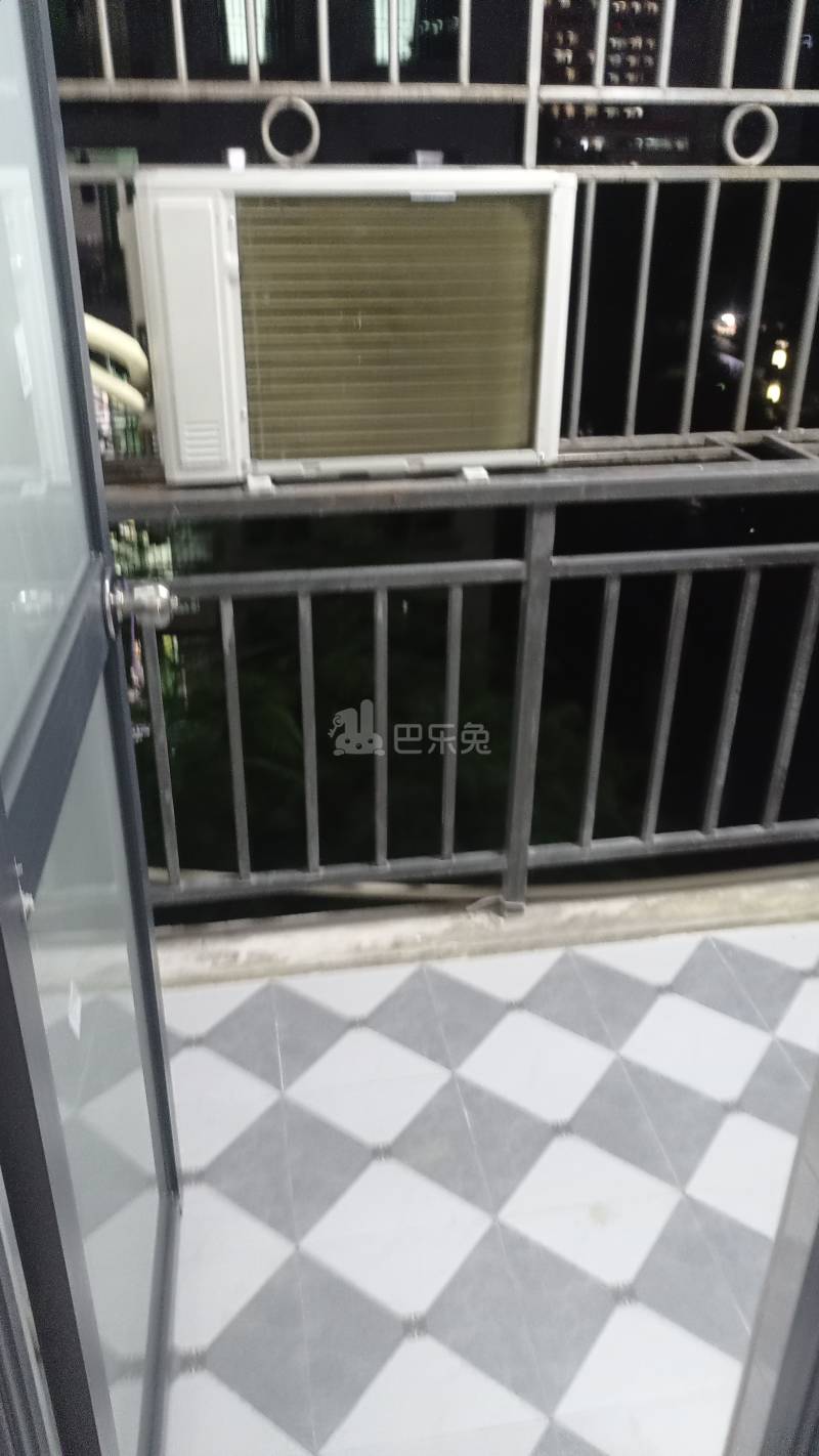 松坪山科苑新区15206532卧室窗户图11