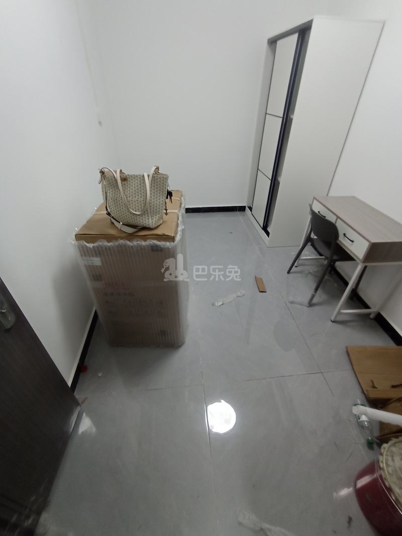 松坪山科苑新区15206532卧室图2