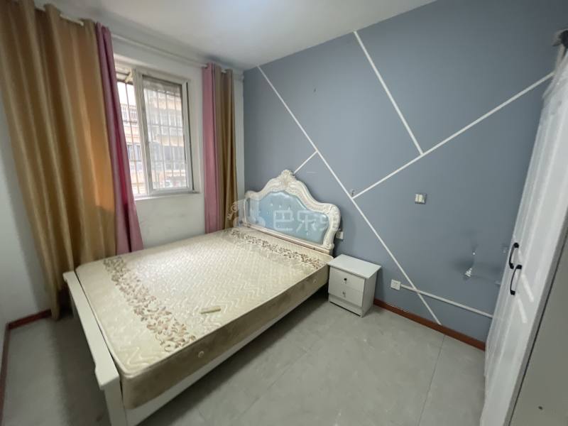 花望新村15229812卧室图0