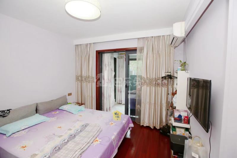 海澜半岛西区15240309卧室图0