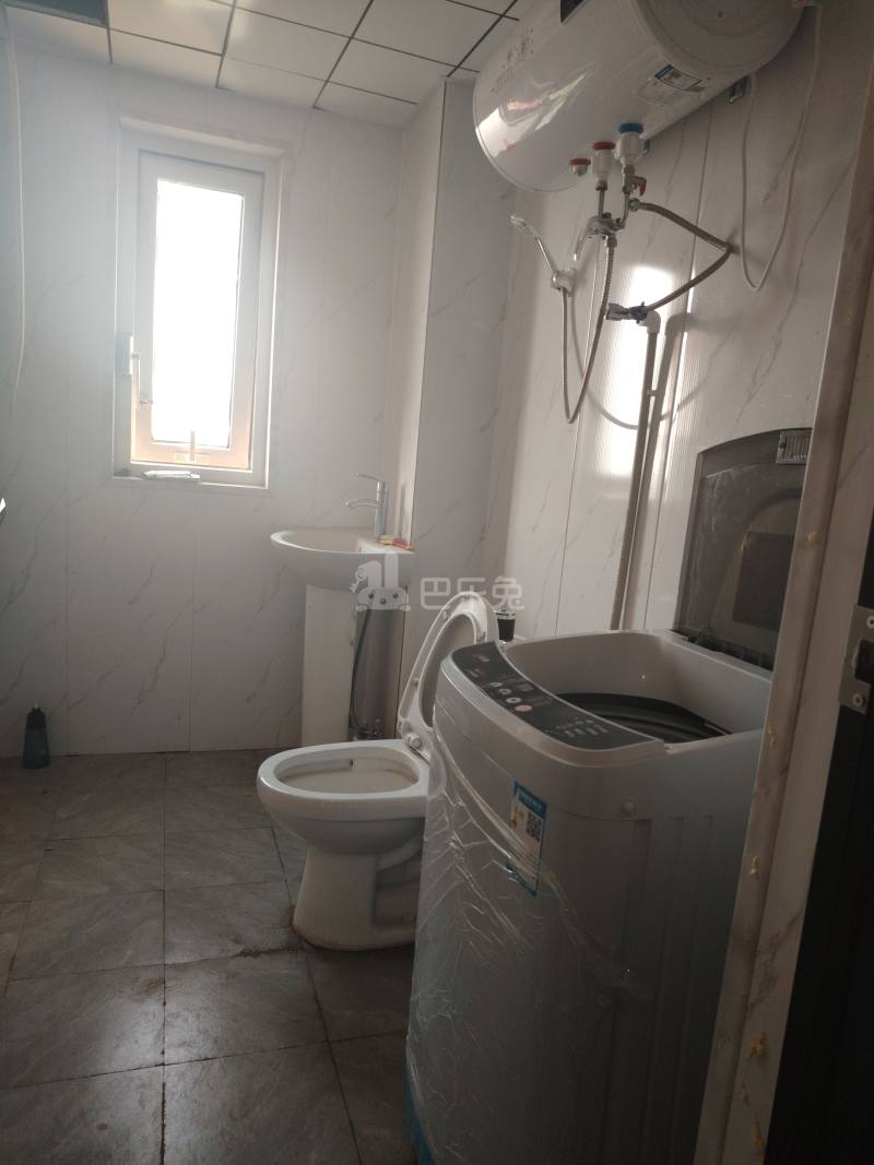 浦西玫瑰园（天誉名邸）15250167卫生间图7