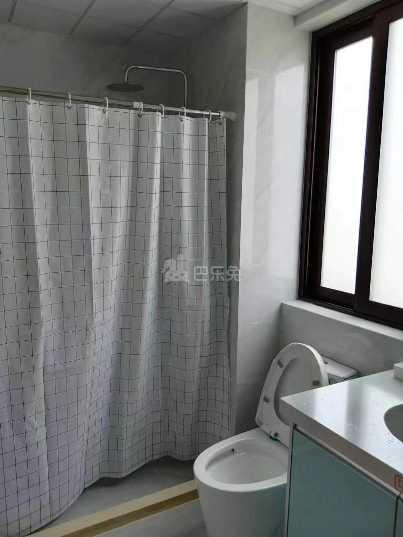 静安南洋家园15251567卫生间图3