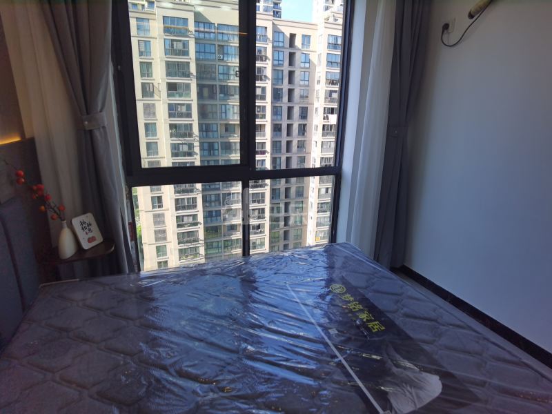 翁梅新苑三区15255515卧室图2