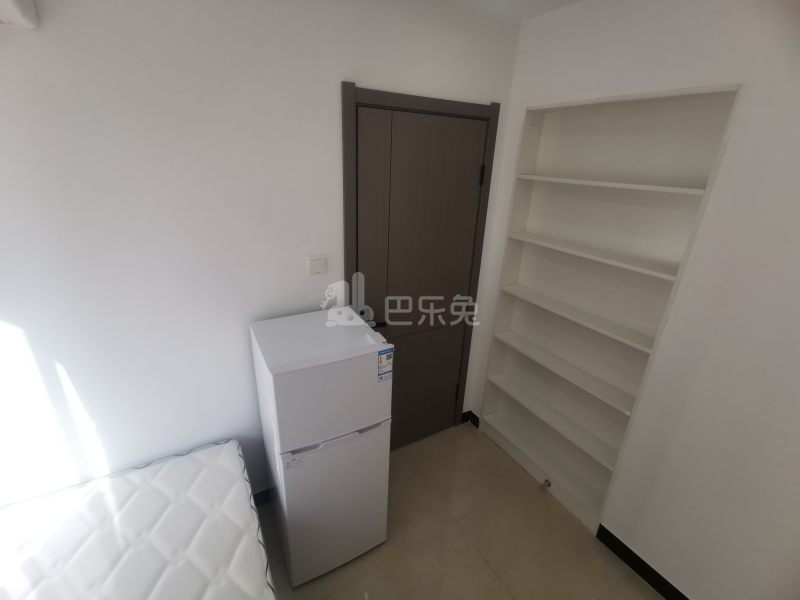 泰东公寓（东环路379弄）15262408卧室图2