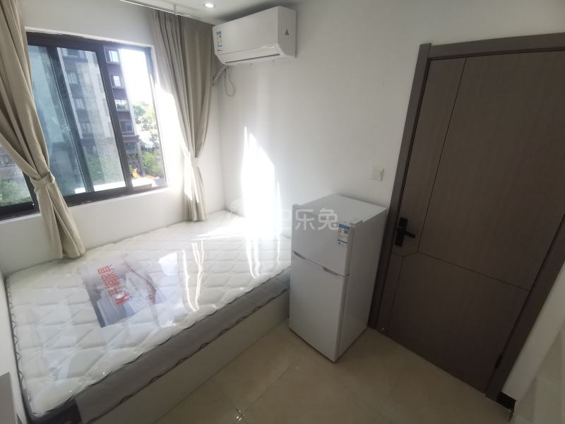 泰东公寓（东环路379弄）15262408卧室图1